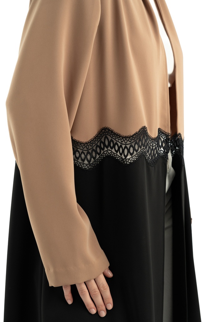 NADIA BEIGE