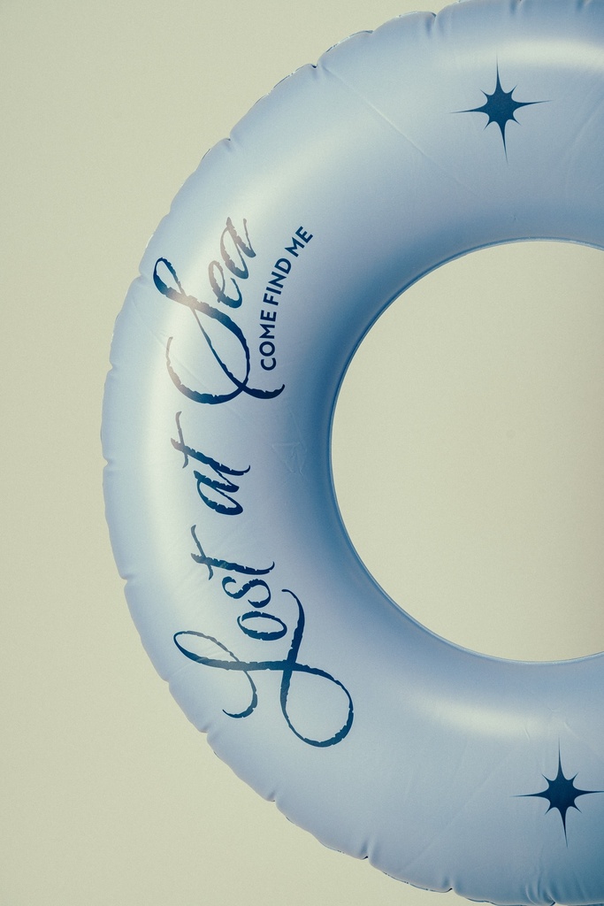 ROUND POOL FLOAT