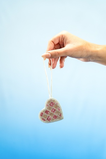 PLAID CHECKERED HEART